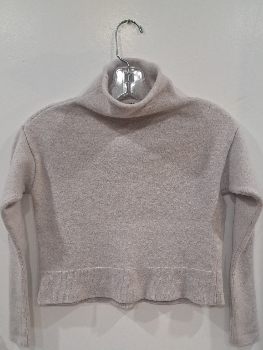 Wilfred Light Gray Turtleneck Sweater